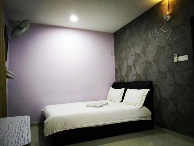 Leaf Guest House