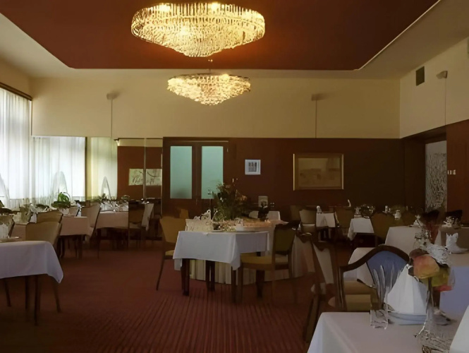 Hotel Panonija