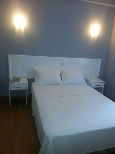 Adrian Beach Hotel