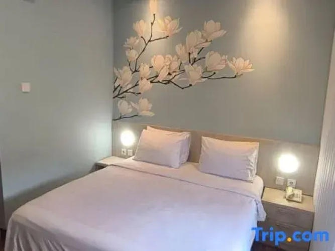 True Blue Bunga Bunga Hotel Pasar Baru