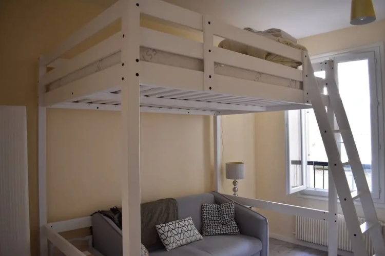 Renovated Studio in Paris