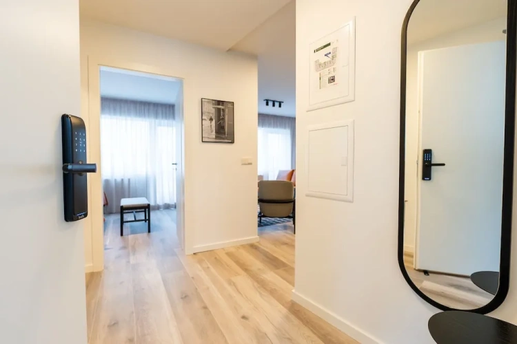 1 Bedroom Deluxe Apartment