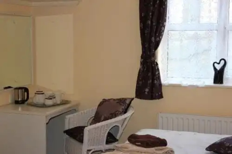 The Arch Guesthouse