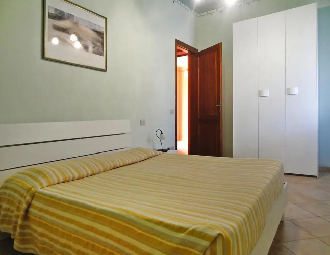 Apartment in Vinci With Pool & Wellness