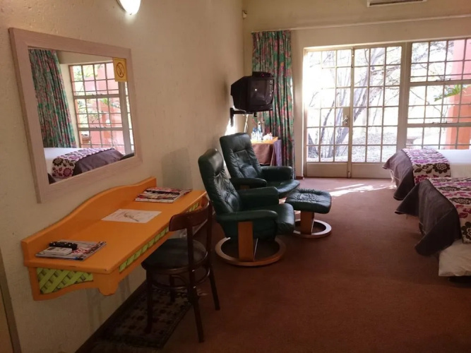 Hornbill Lodge