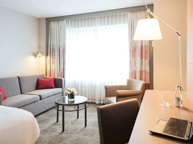 Novotel Montreal Centre