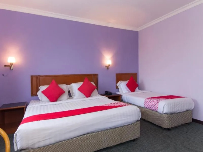 OYO 472 Comfort Hotel 1