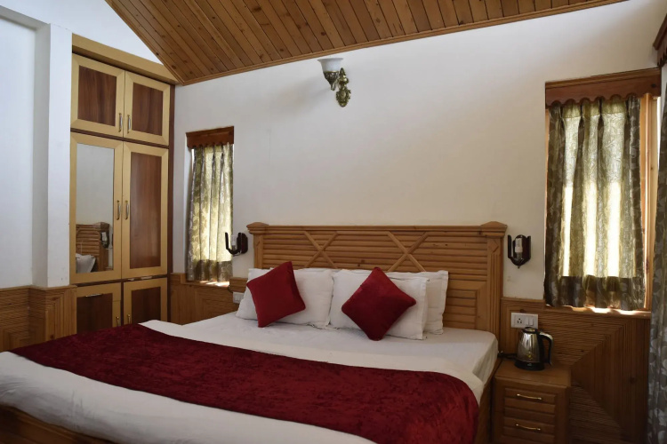 Venus Villa by OYO Rooms
