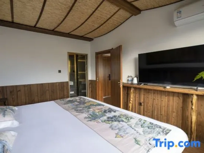 2 Bedrooms Suite