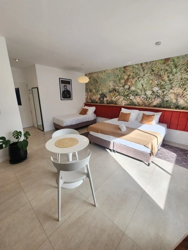 Standard Triple Family room