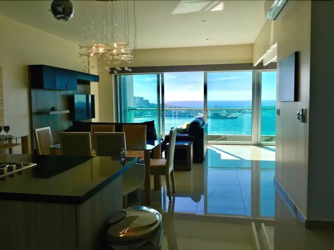 Condo M 923K