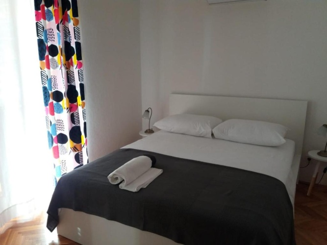 3 Bedrooms Apartment