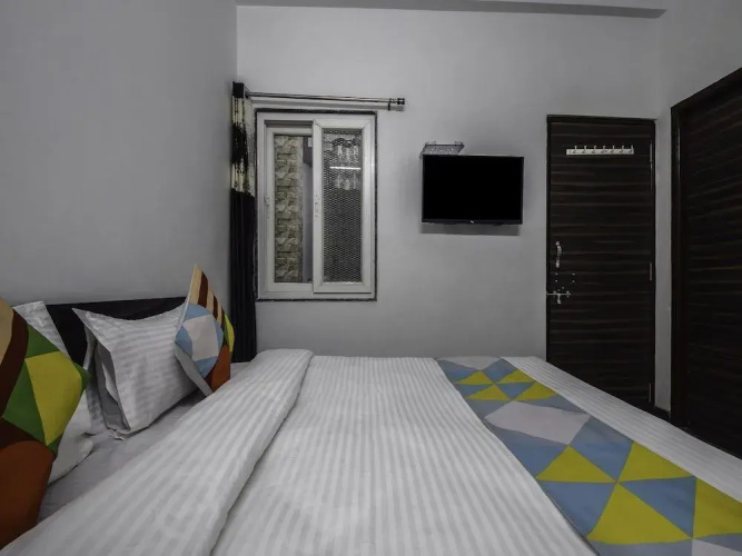 OYO Home 26763 Elegant Stay