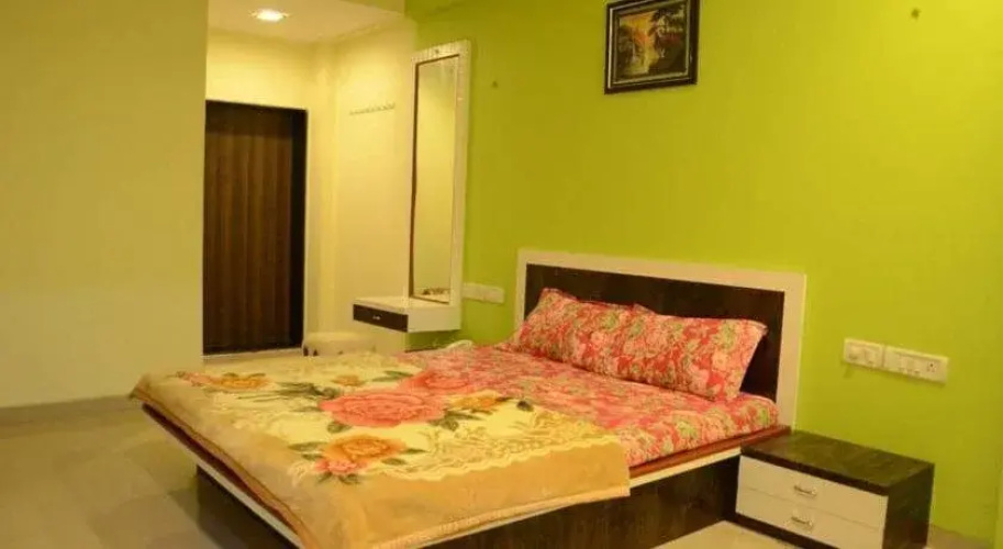 Hotel Gulab Paradise