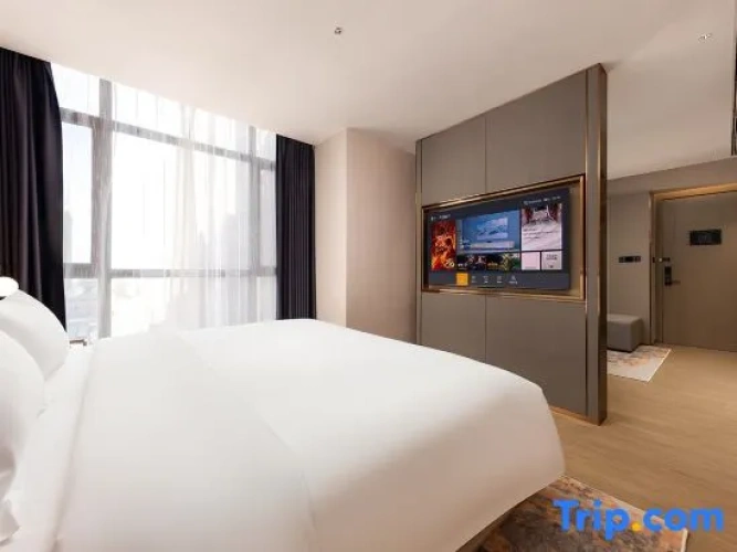 Luxury Suite