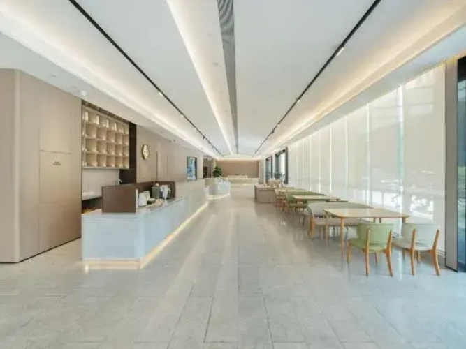 All Seasons Hotel