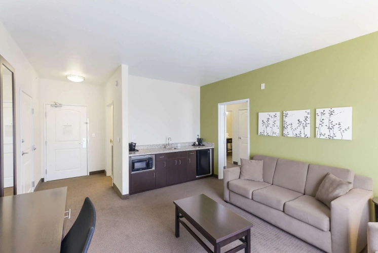 Quadruple Suite