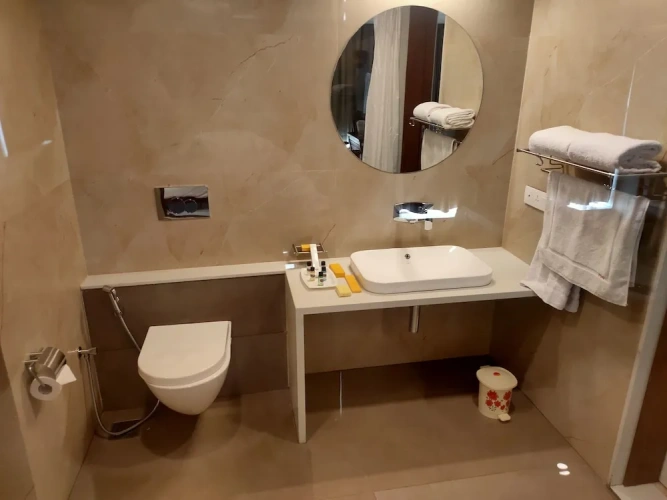 1 Bedroom Executive Double room with city view