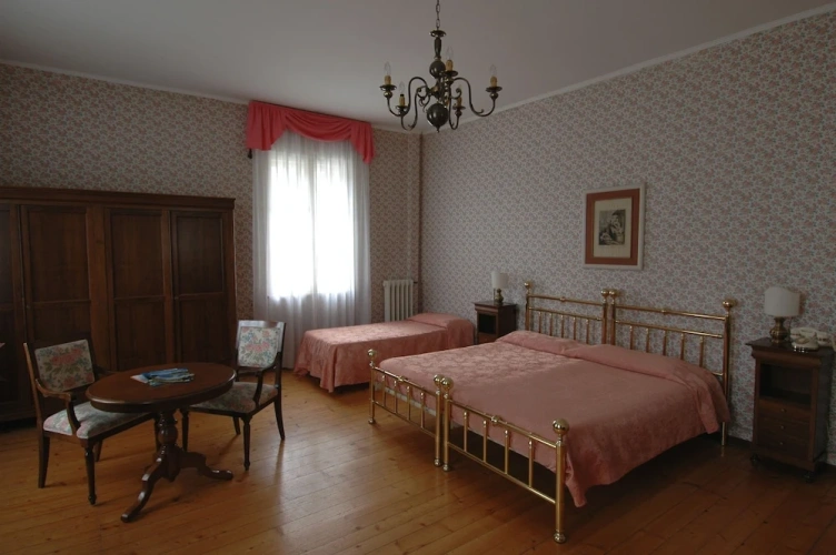 Standard Double room with balcony