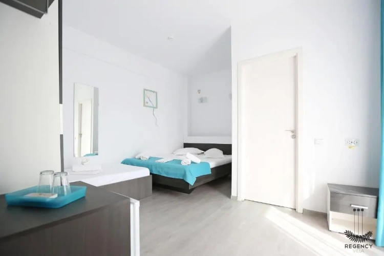 Standard Triple room with balcony
