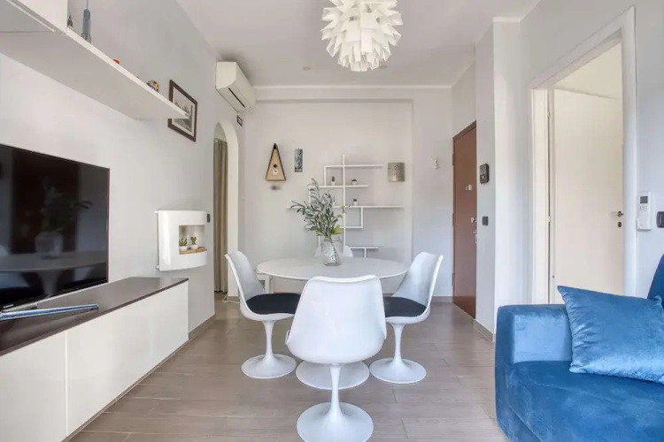 Delightful flat with balcony
