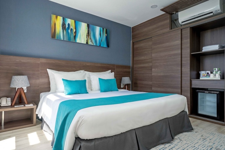 Guest rooms