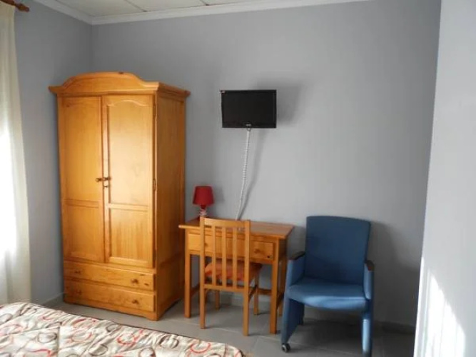 Hostal Donaire II