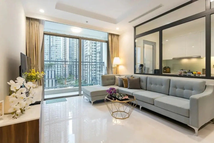 3 Bedrooms Family Apartment with balcony