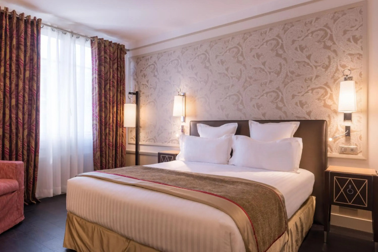 Crystal Hôtel