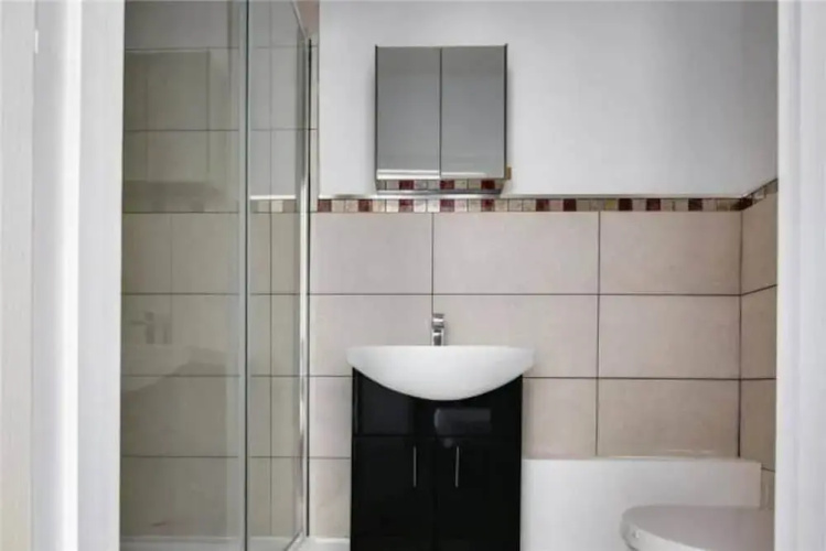 Limehouse Townhomes-4 Bedrooms,3 Bathrooms,garden