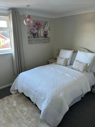 Peak District - 2 Beds - Sleeps 4 - Pet Friendly