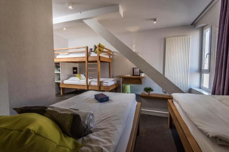Standard Quadruple room