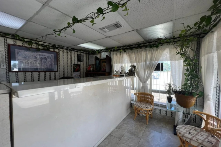 Florida Garden Motel Winter Haven Near Legoland - Winter Haven, FL