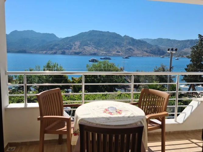 Standard Triple room with balcony and with sea view