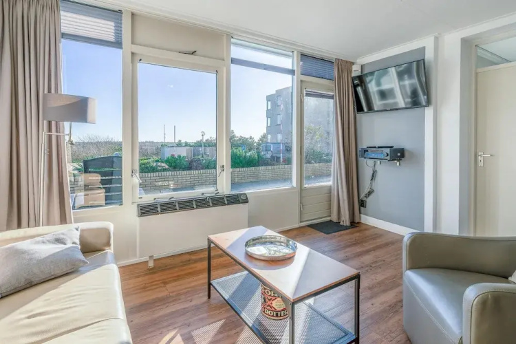 2 Person Island View Apartment