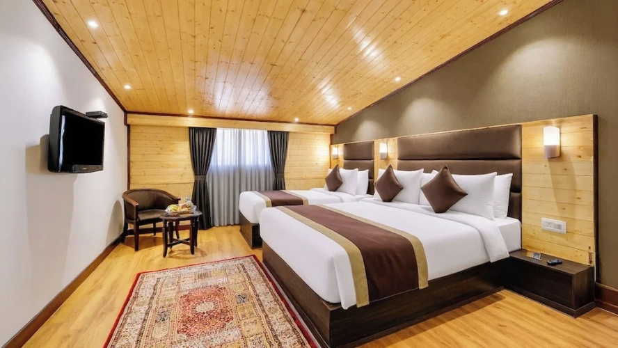 Premium Triple room