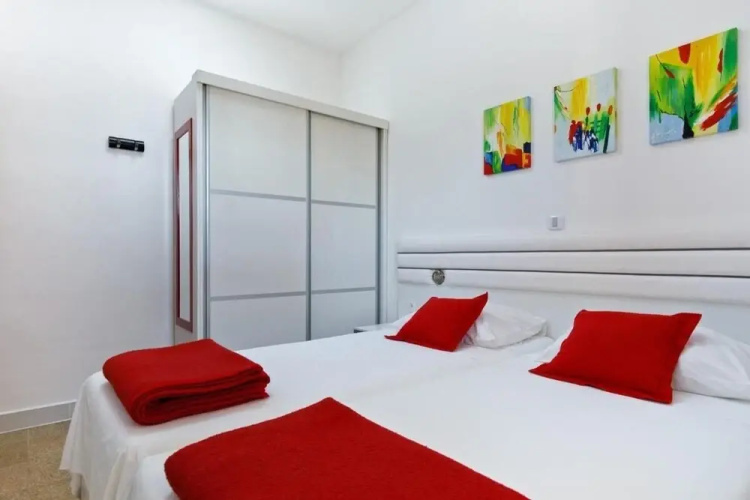 Fully Equiped Apartments for 3 Adults