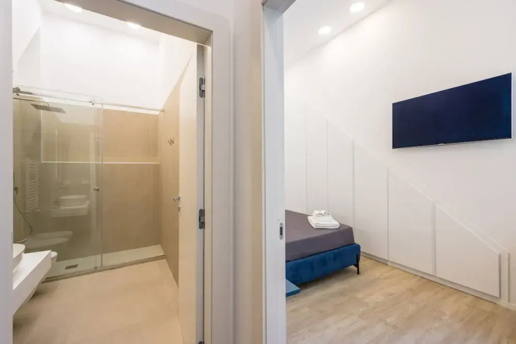 Bisicool Boutique Apartment by Napoliapartments