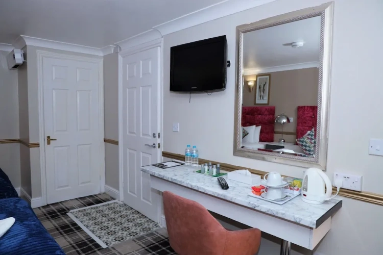 Superior Twin room