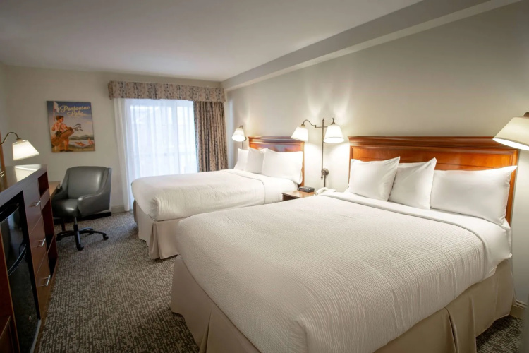 Yankee Inn