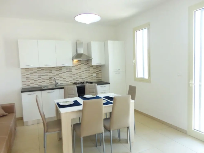 2 Bedrooms Apartment