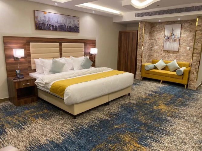 Moments Hotel