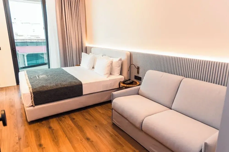 Superior Double room with balcony