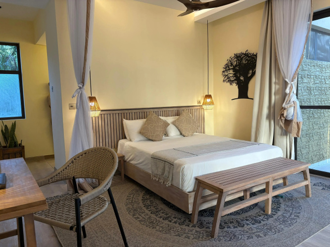 Ashnil Aruba Lodge