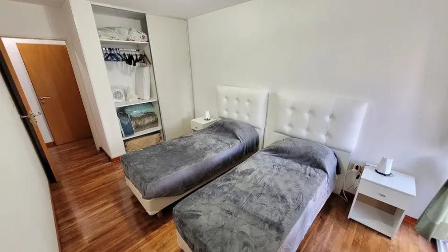 Centrico y muy Completo Departamento