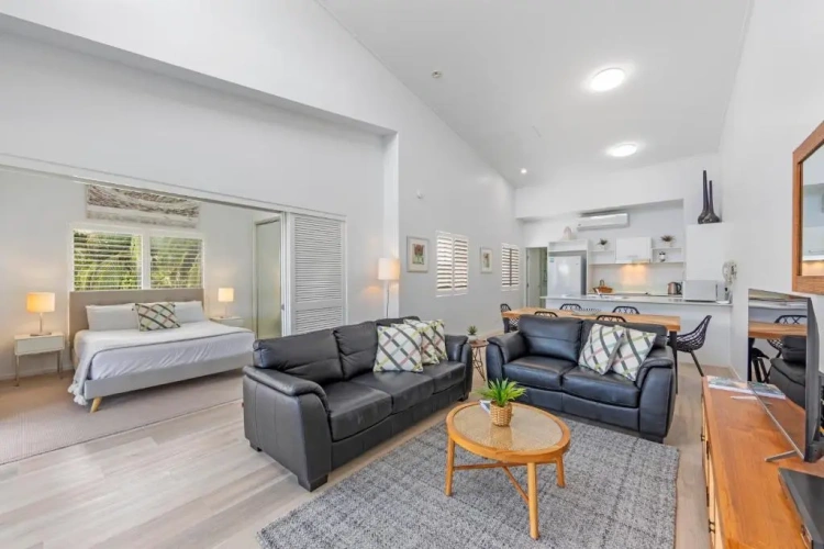 1 Bedroom Deluxe Apartment