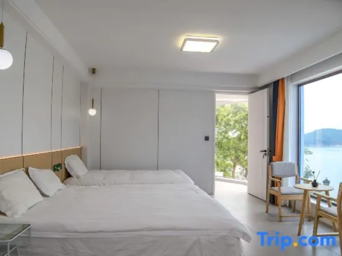 2 Bedrooms Villa with sea view