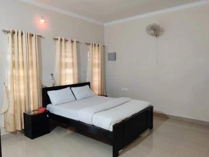 Deluxe Twin room with balcony