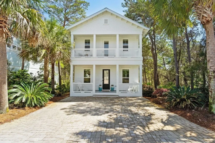 3 Bedrooms Cottage