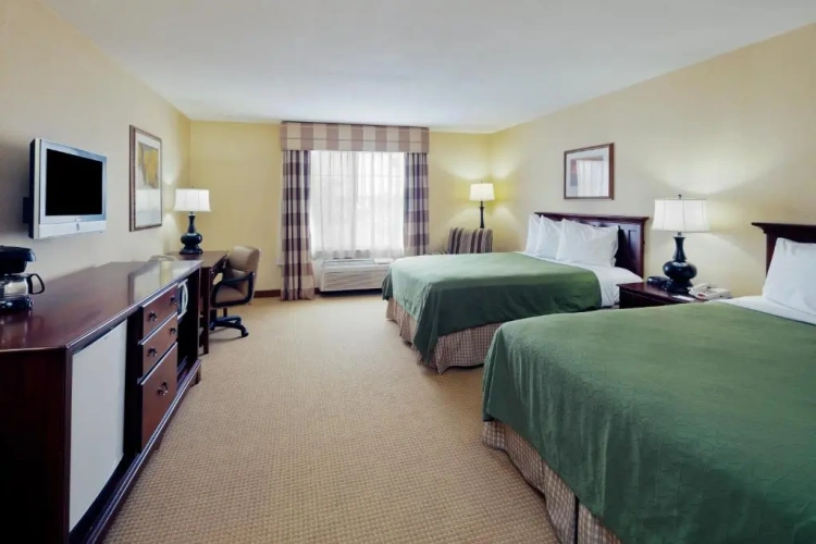 Standard Quadruple room